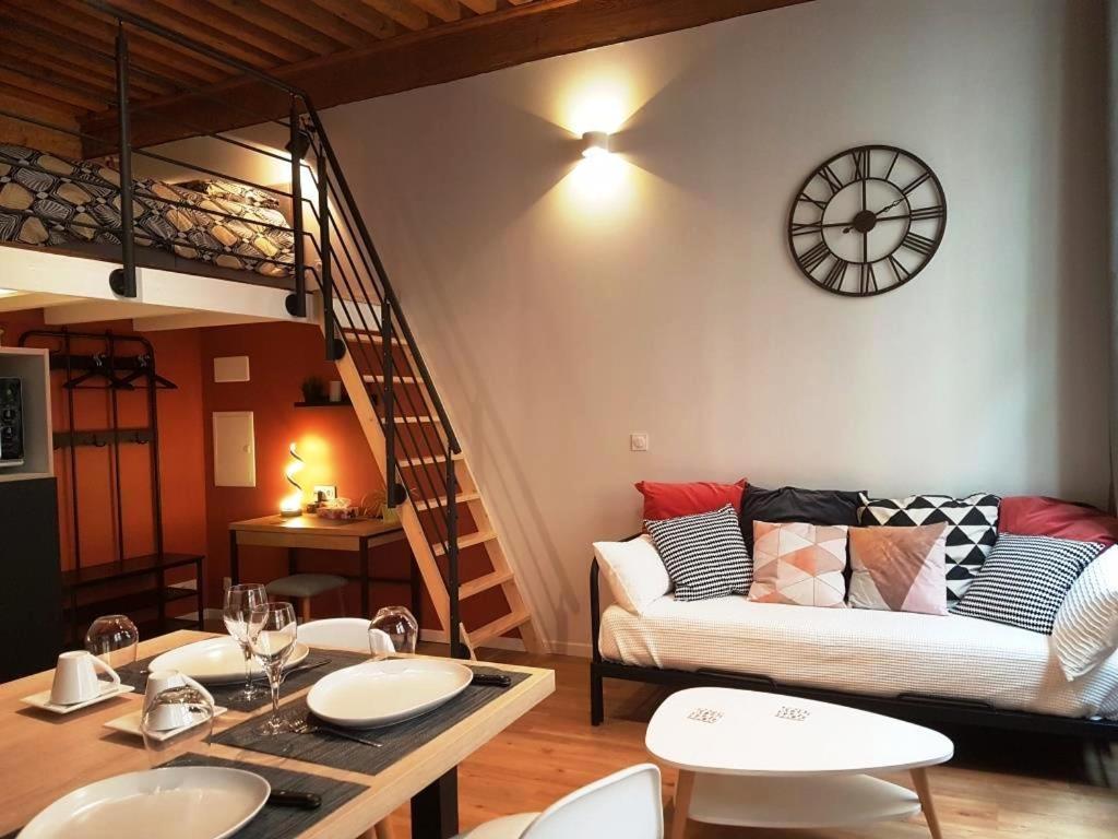 Cosy Appartement, Dans Les Pentes De La Croix Rousse Lyon Exteriör bild